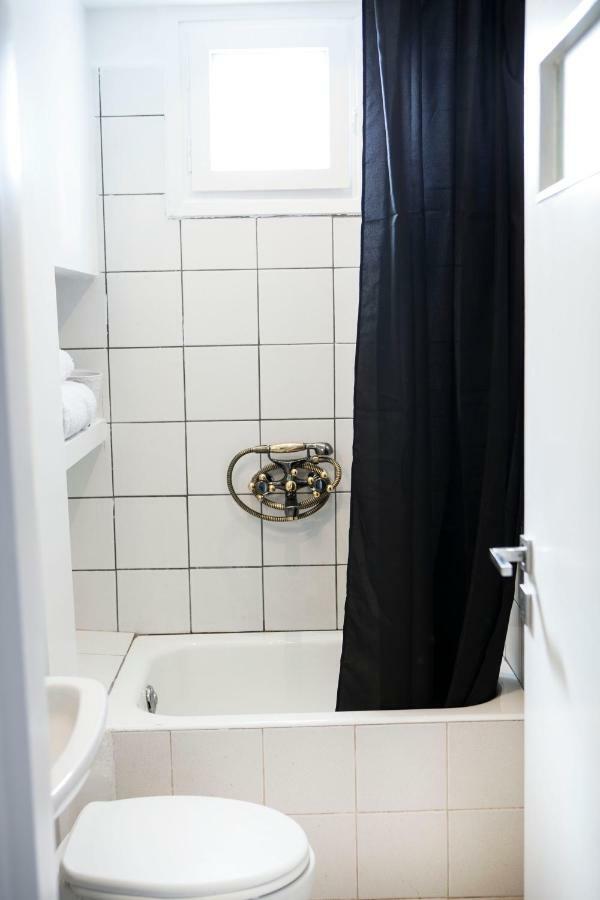 Best Located Executive Apartment In Maroussi. Atenas Exterior foto