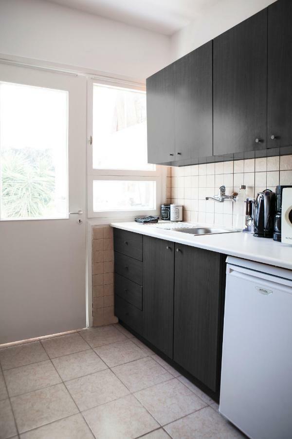 Best Located Executive Apartment In Maroussi. Atenas Exterior foto